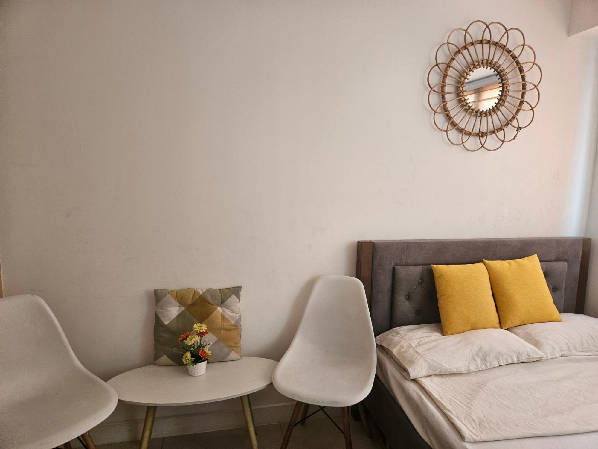 The Residences At Commonwealth By Century Properties Quezon City Extérieur photo